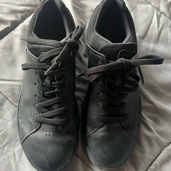 On THE ROGER Advantage Sneakers women’s size 10.5 - Picture 2 of 10